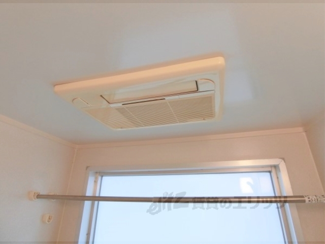 その他設備　浴室乾燥機