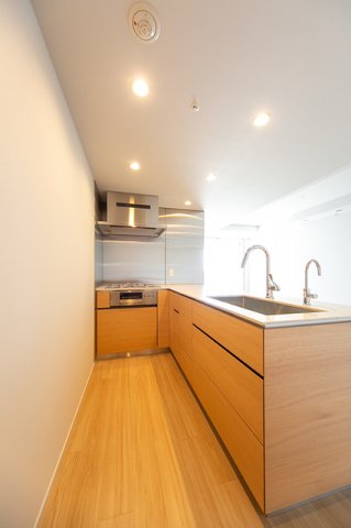 キッチン　※写真は同タイプ住戸です。