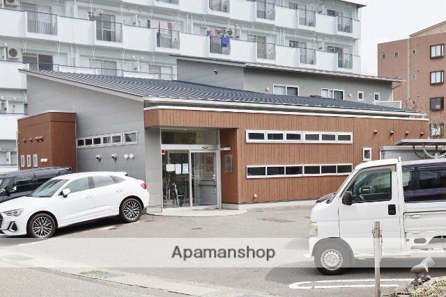 病院　おかむら内科クリニック（病院）まで547m