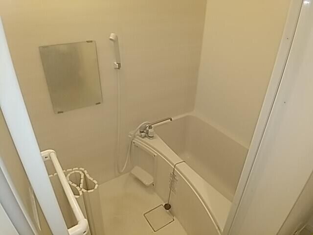 バス・シャワールーム　別号室参照写真