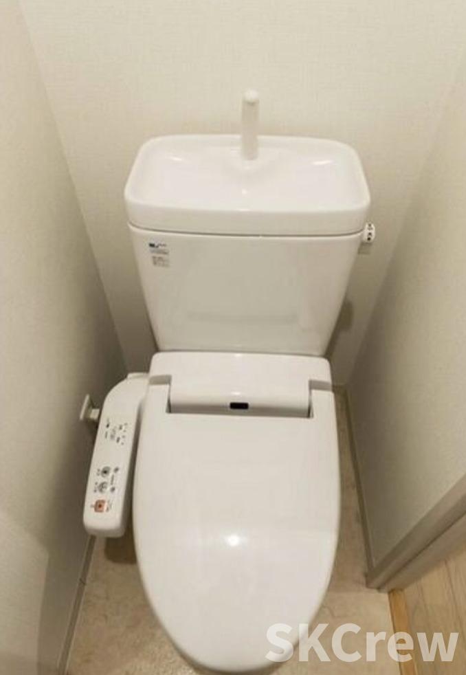 トイレ　別号室の写真です