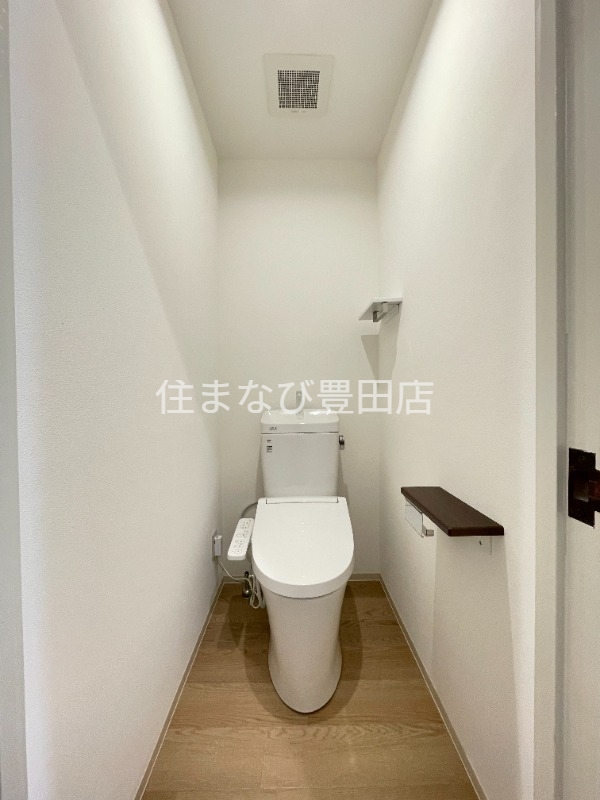 トイレ　別部屋写真