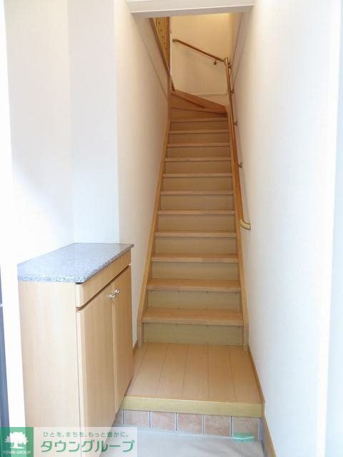 玄関　★お部屋探しは株式会社タウンハウジング東京まで★