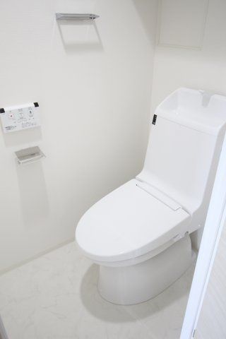 トイレ　（別タイプ参考写真）アンビエンテ駒込　北区西ケ原1