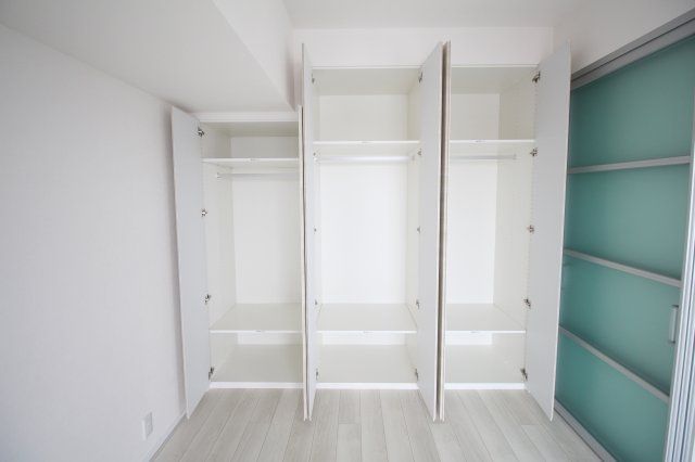 収納　（別タイプ参考写真）アンビエンテ駒込　北区西ケ原1