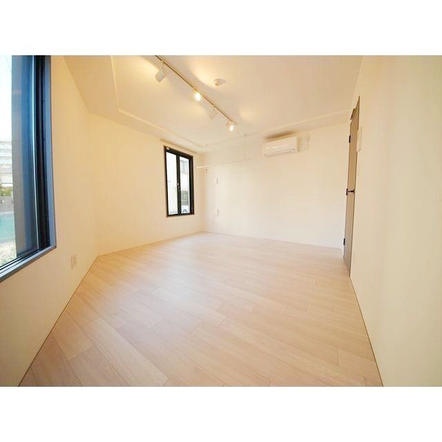 居室・リビング　※全て別号室のお写真。内装等参考にしてください。