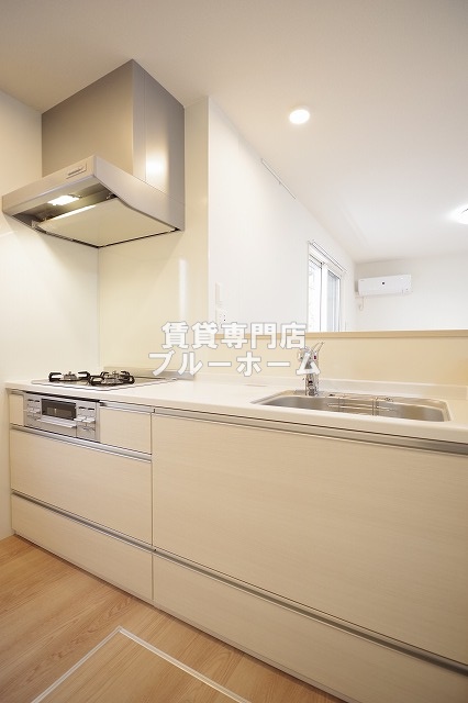 キッチン　グリル付きのシステムキッチン！