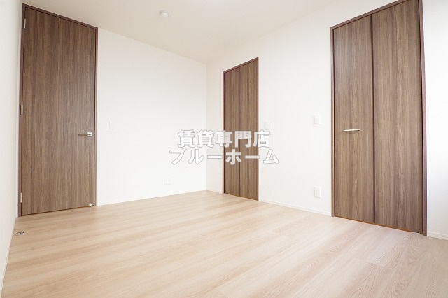 その他　洋室の別アングルです！