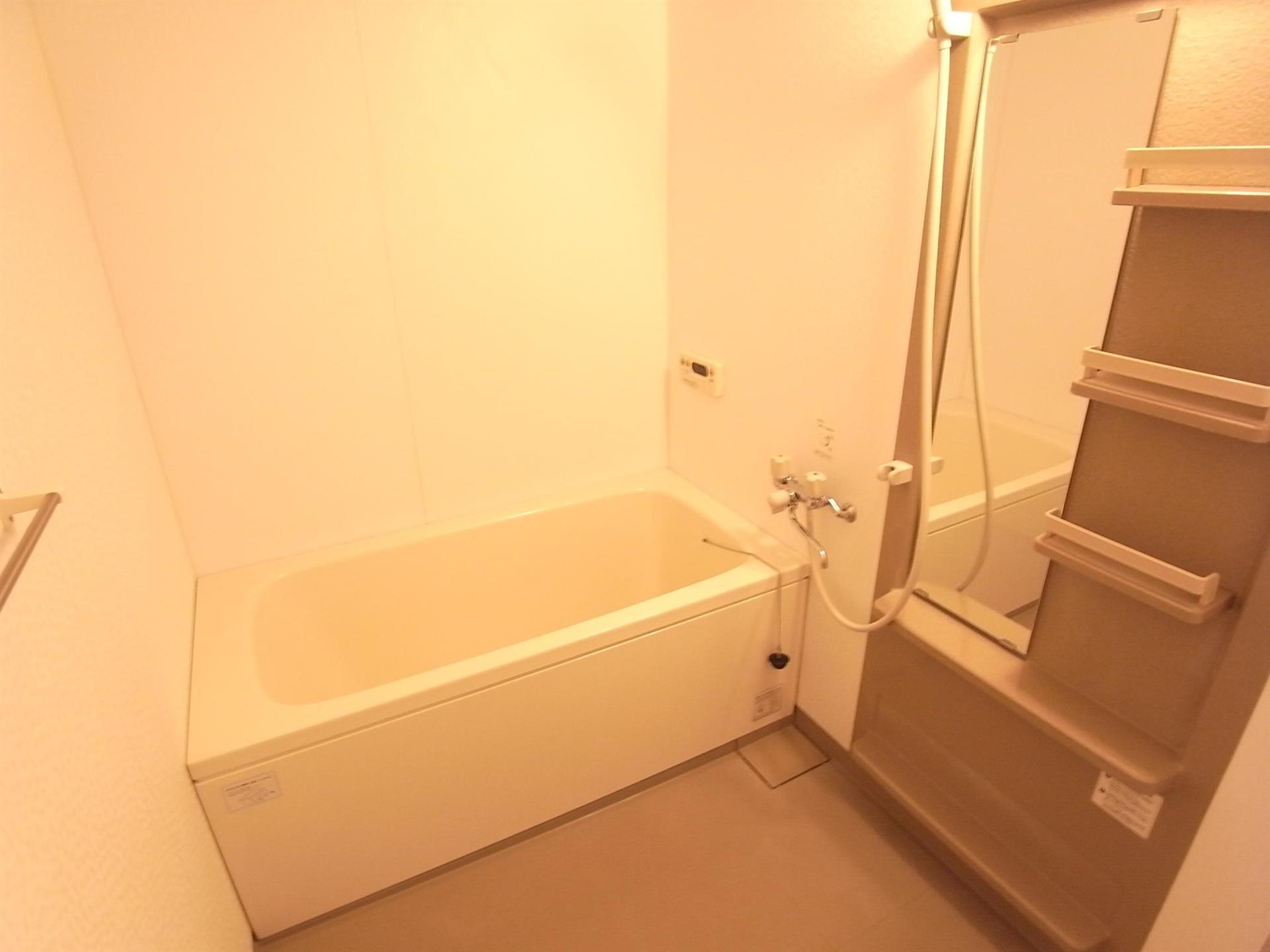 バス・シャワールーム　きれいなお風呂です