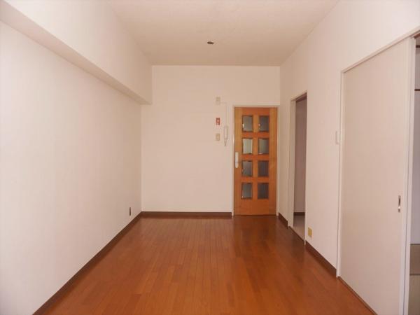 居室・リビング　内装