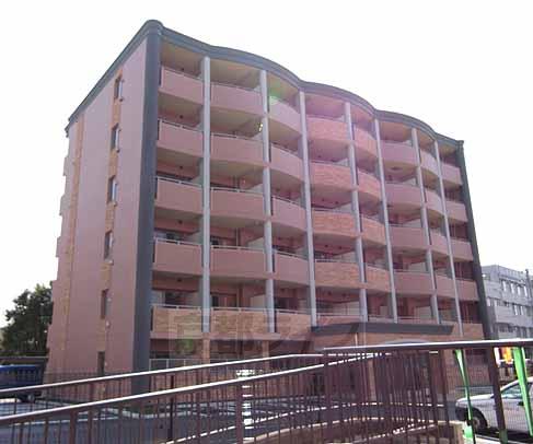 建物外観　オートロック付です。