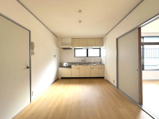 居室・リビング　使いやすい居間です