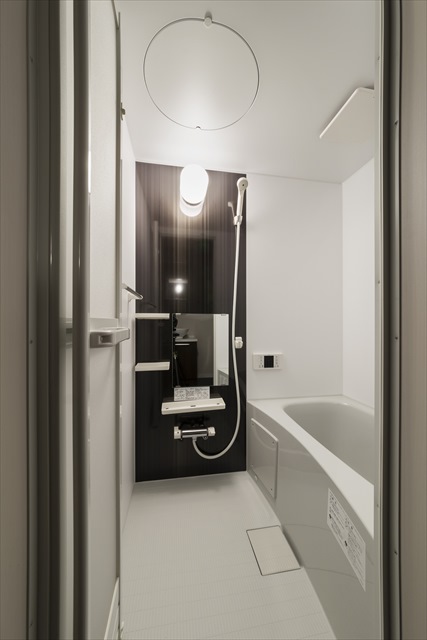 バス・シャワールーム　同一仕様写真　追い焚き機能付きバス☆