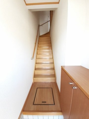 玄関　明るい玄関です