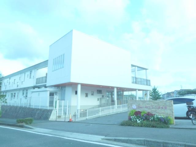 幼稚園・保育園　かとう保育園（幼稚園・保育園）まで993m