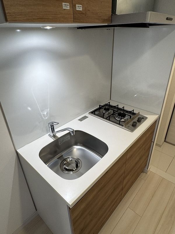 キッチン　参考写真です。図面と異なる場合は現況を優先とさせて頂きます。