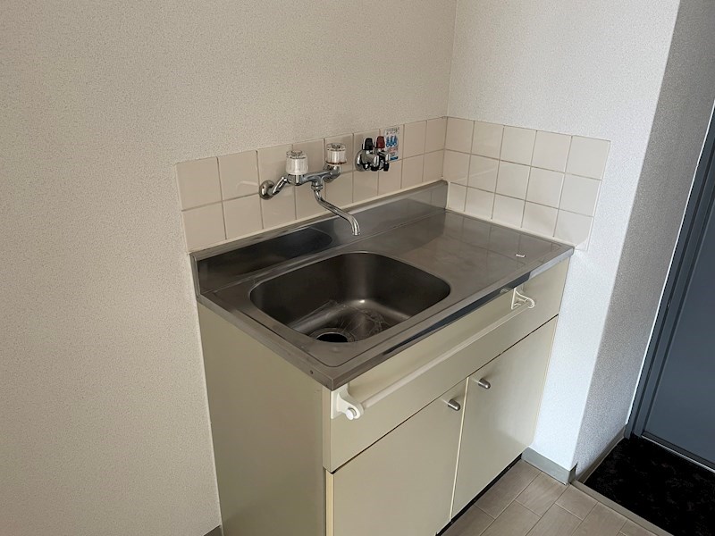 キッチン　別部屋写真掲載