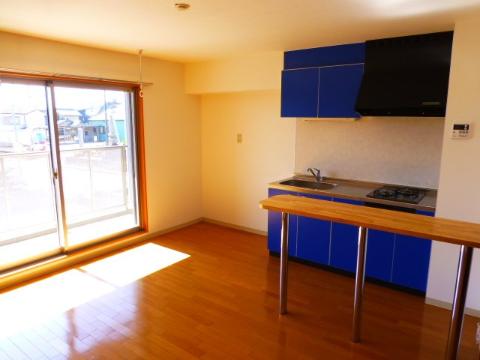 居室・リビング　リビング