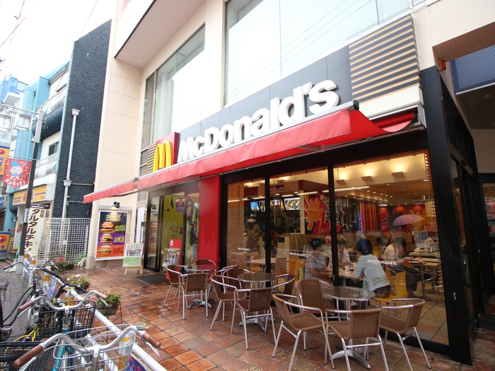 飲食店　マクドナルド大森町店（飲食店）まで274m