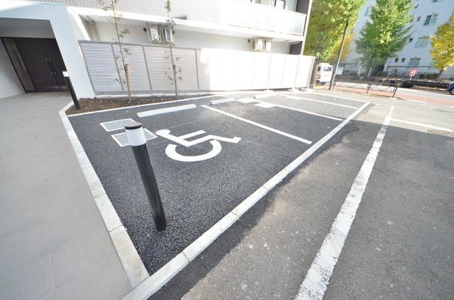 駐車場　★お部屋探しは株式会社タウンハウジング東京まで★