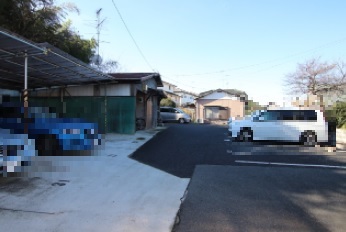 駐車場　駐車場（要空き確認）