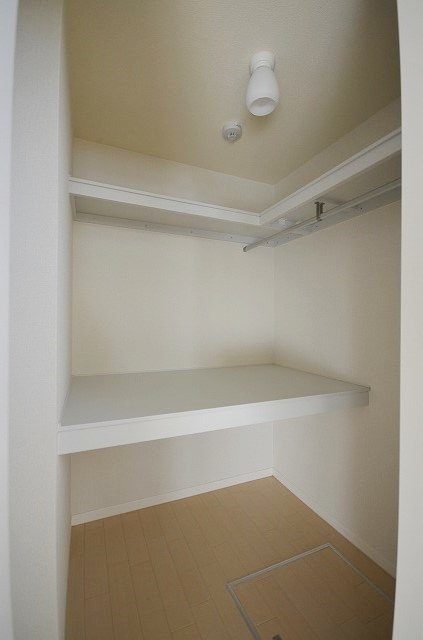 収納　同物件別室