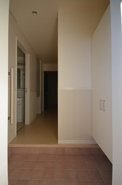 玄関　同物件別室