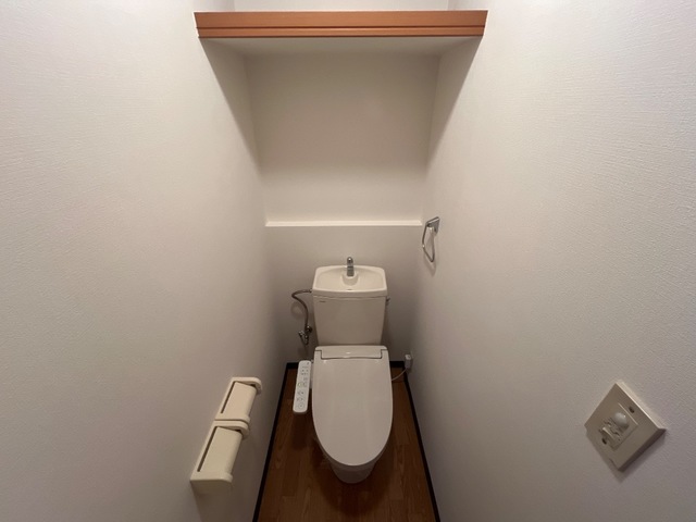 トイレ　シャワー付トイレ