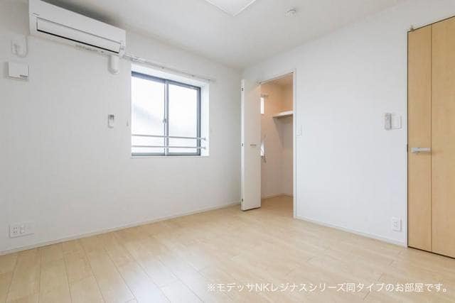 居室・リビング　※写真は同シリーズ類似物件を含む為現況優先とさせて頂きます