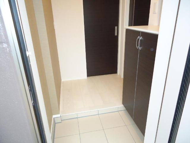 玄関　玄関（イメージ）