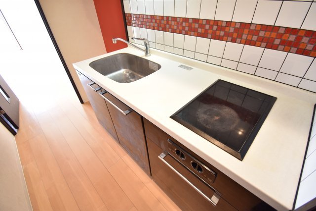 キッチン　※別部屋の参考写真となります※現況優先※