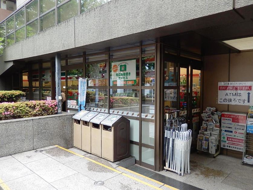コンビニ　セブンイレブン 駿河台三楽病院店（コンビニ）まで438m