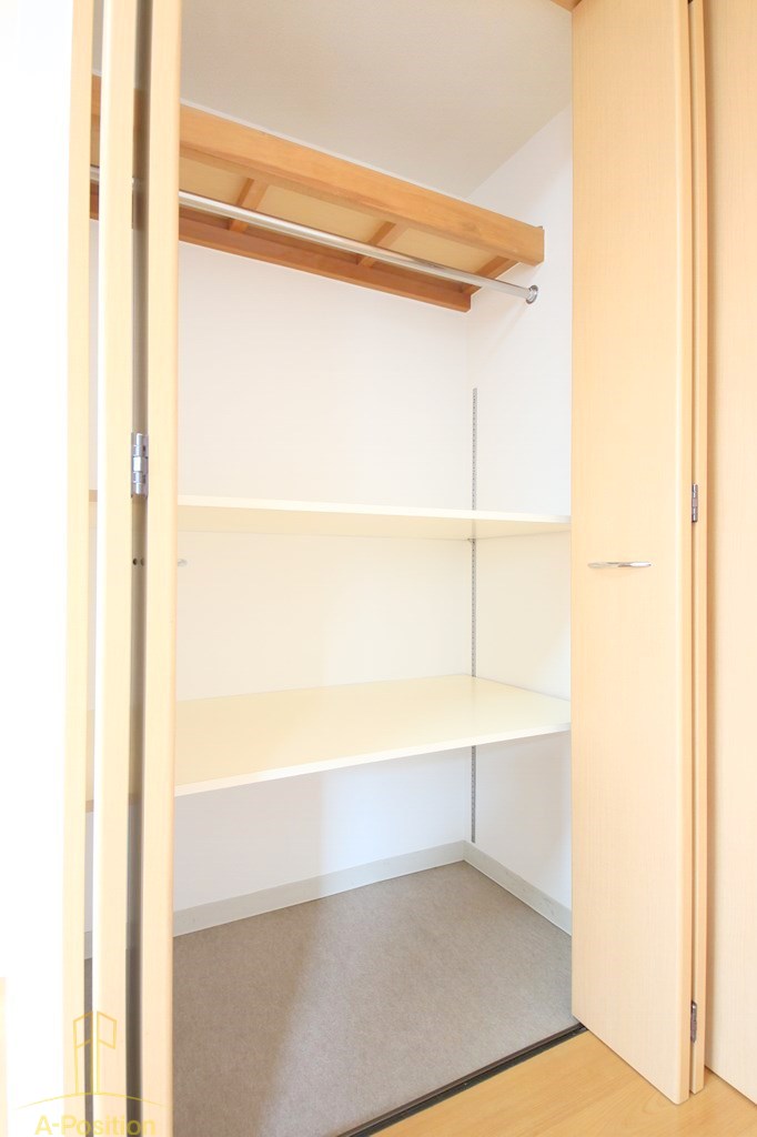 収納　エイペックス天神橋I