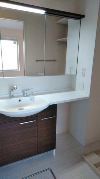 洗面設備　洗面所