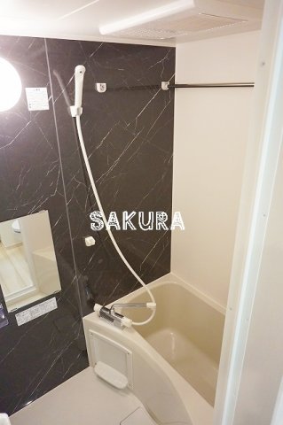 バス・シャワールーム　日々の疲れを癒すお風呂です♪