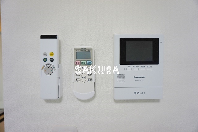 セキュリティ　安心のモニター付きインターホンです♪