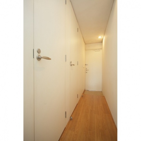 玄関　玄関通路