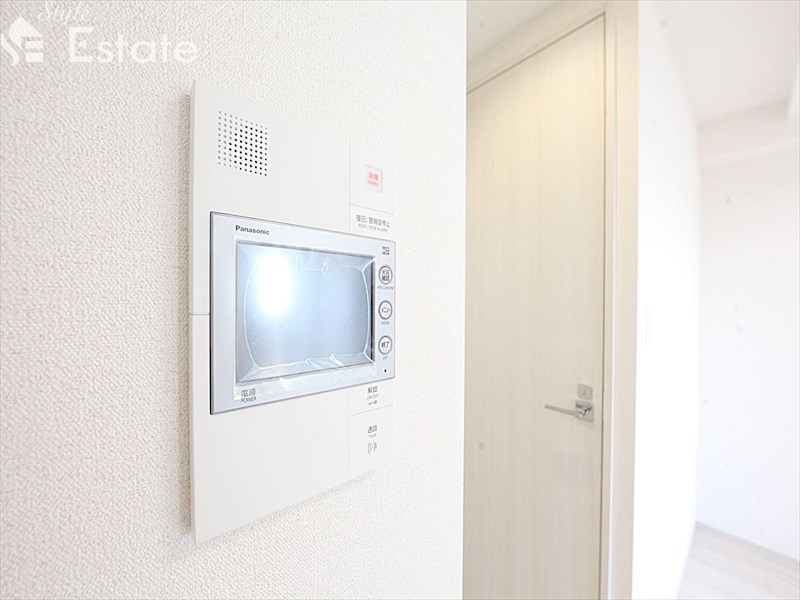 セキュリティ　モニター付きインターホン