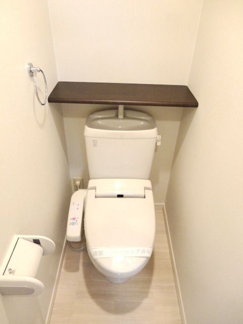 トイレ　別部屋参考写真