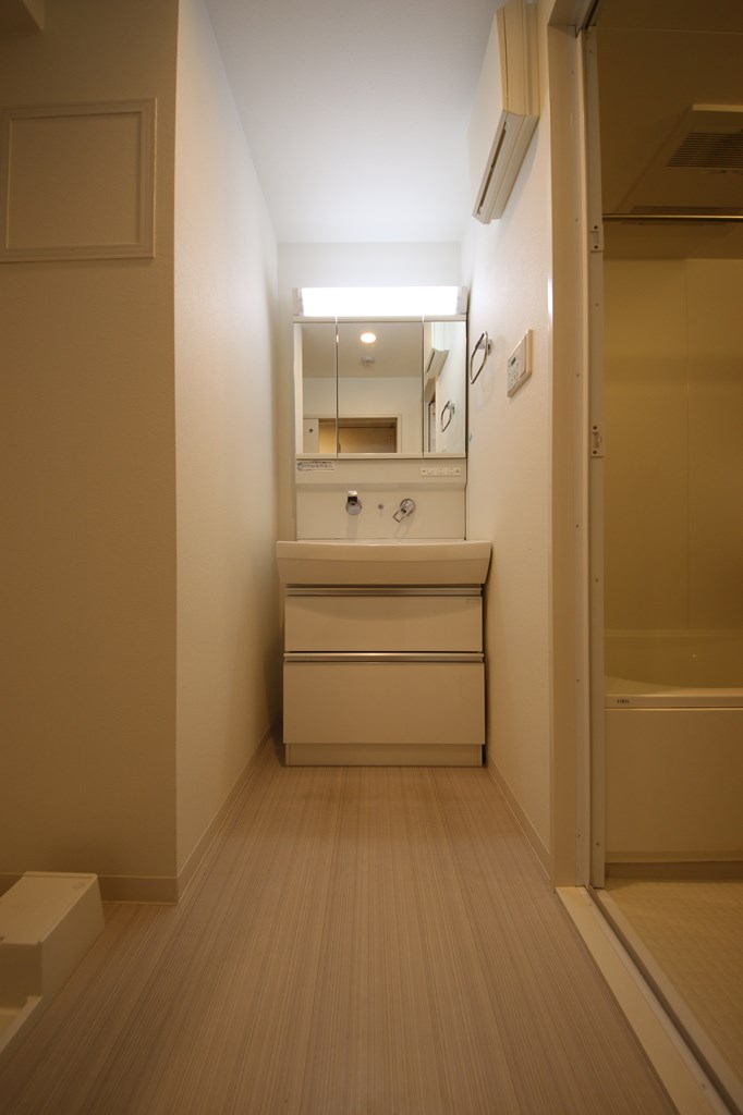 洗面設備　vert soleit真田山