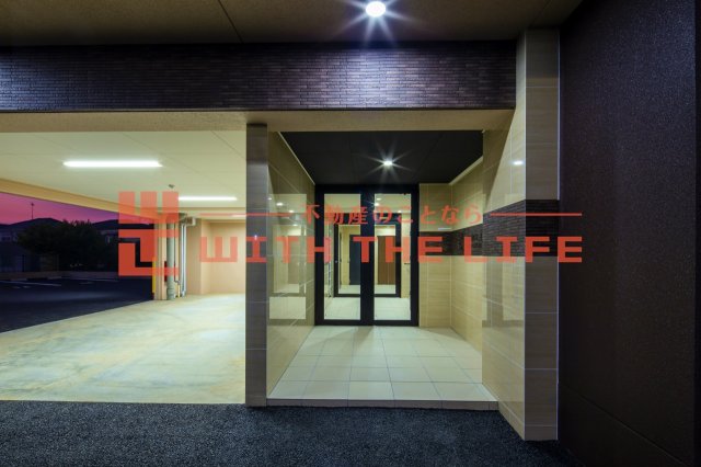 エントランス　建物の内部です