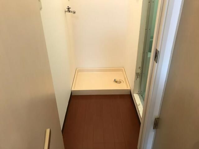 洗面設備　※全て別号室のお写真。内装等参考にしてください。