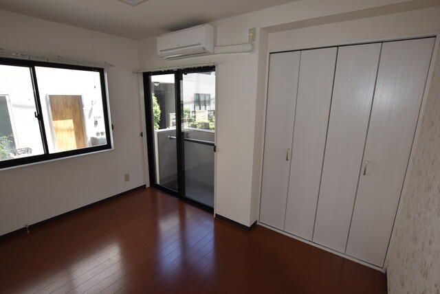 収納　※全て別号室のお写真。内装等参考にしてください。