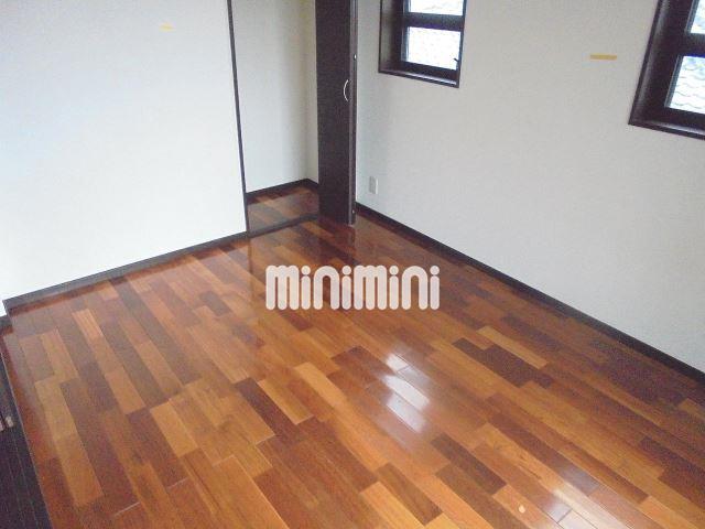 その他部屋・スペース　各室収納。