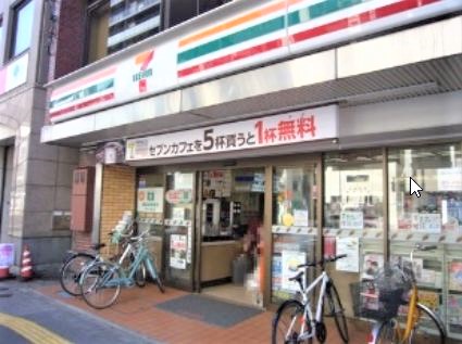 コンビニ　セブンイレブン新御徒町駅前店（コンビニ）まで284m