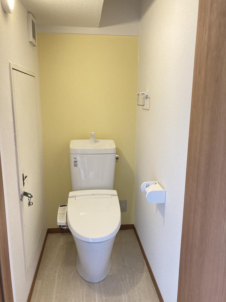 トイレ　ウォシュレット付き、新品です
