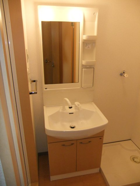 洗面設備　洗髪洗面化粧台