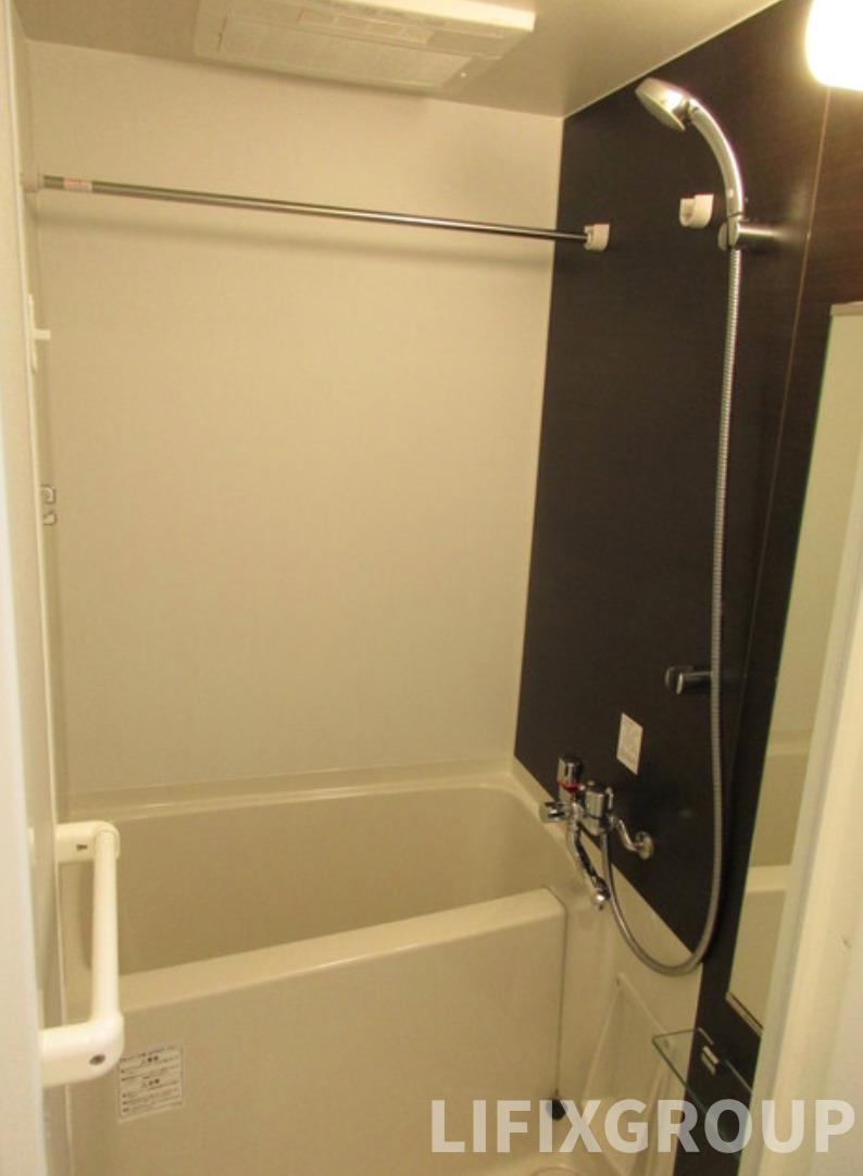 バス・シャワールーム　風呂