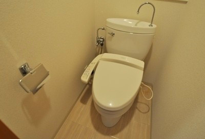 トイレ　別号室参考写真