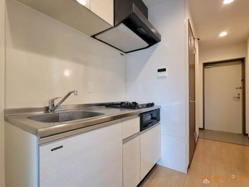 キッチン　写真は同タイプ反転の間取りです